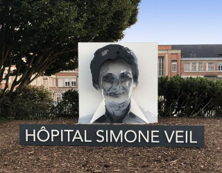 Hopital Simone Veil : un portrait géant 