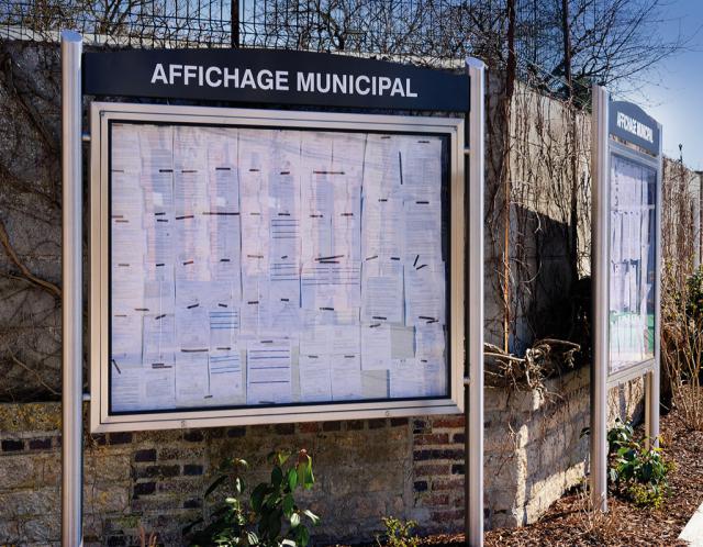 Affichage municipal Informa - signalétique urbaine